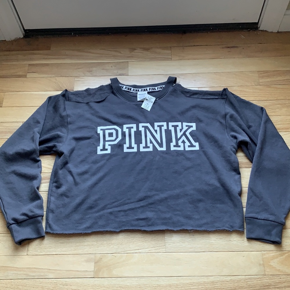COPY - PINK NWT SWEATSHIRT